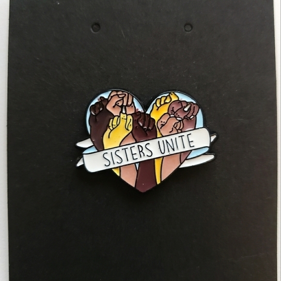 Small Sisters Unite Enamel Pin Brooch - Picture 1 of 4
